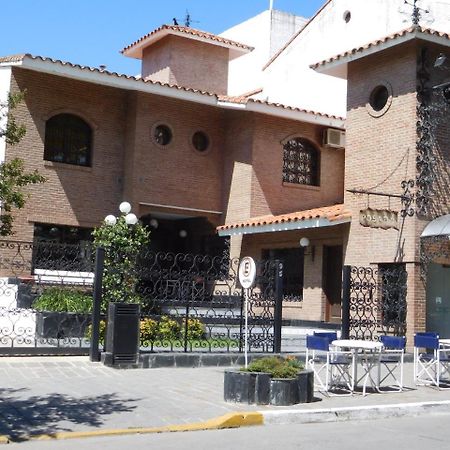 La Posada Альта-Грасия Экстерьер фото